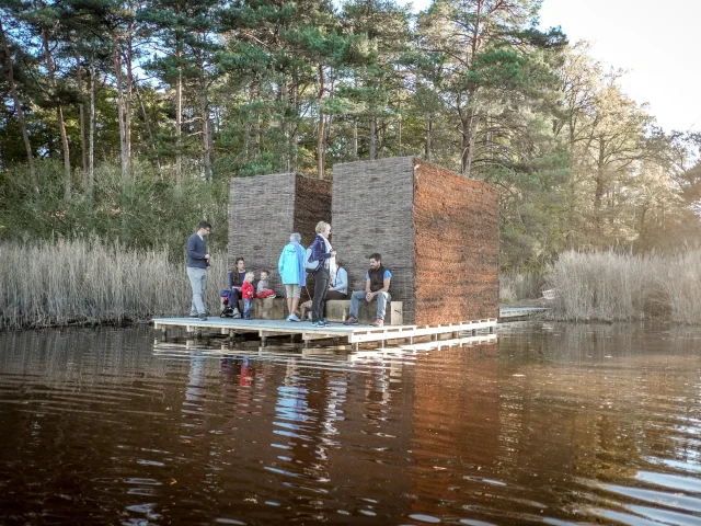 Installation artistique Wahou, L'entaille sur l'étang de Montperché