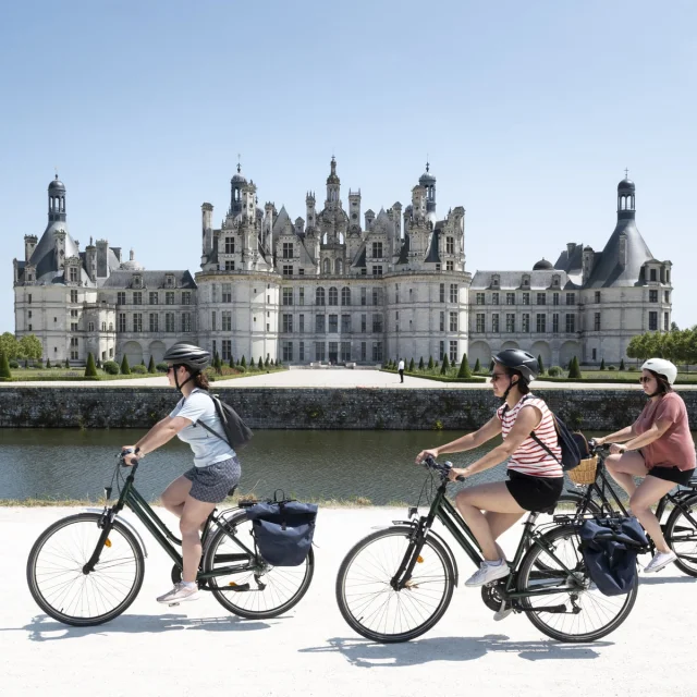 Balade à vélo devant Chambord
