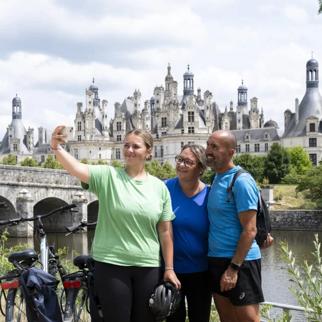 Le château de Chambord à vélo