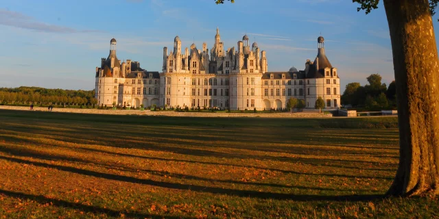Le château de Chambord et ses couleurs d'automne